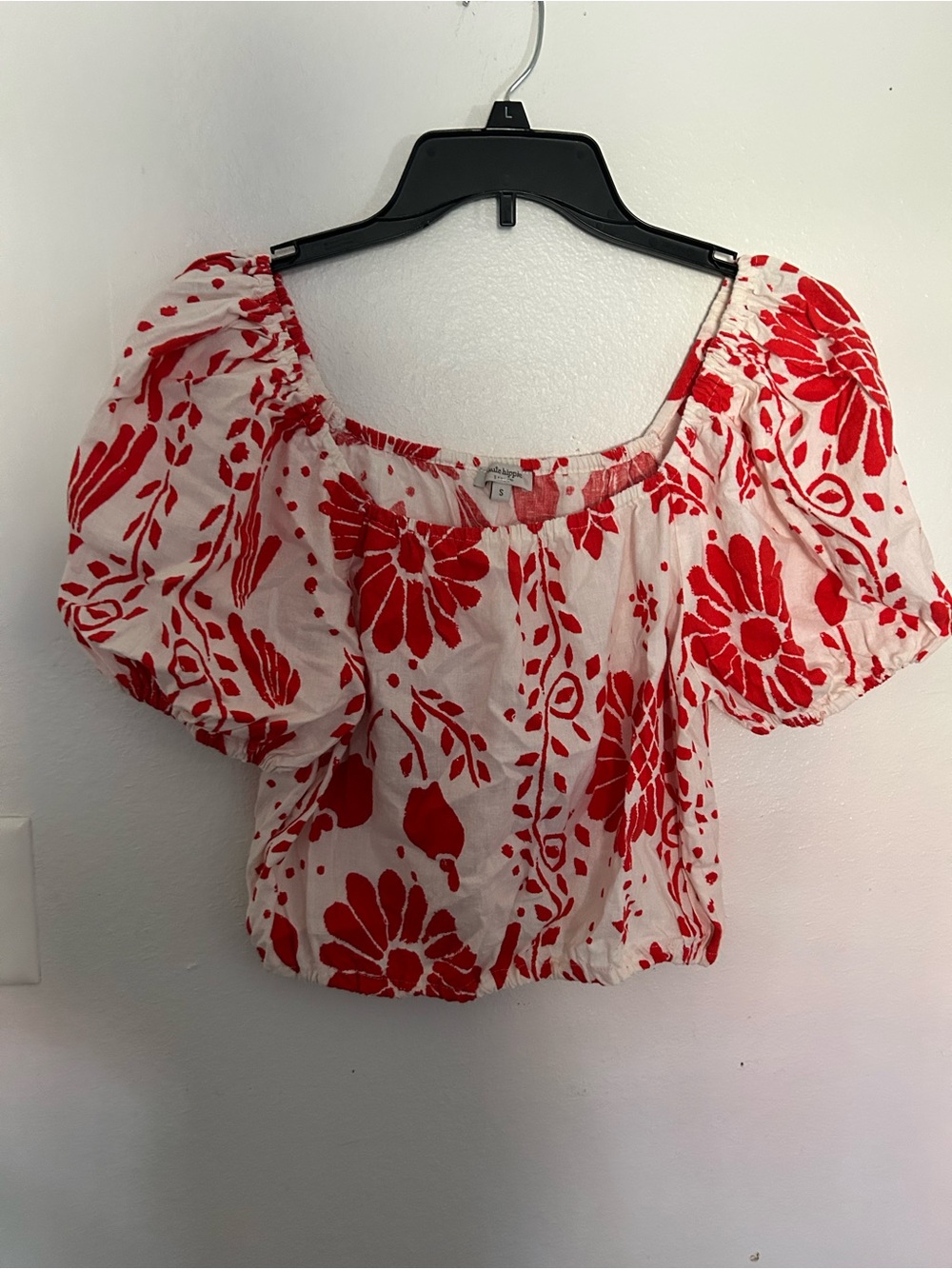 Haute Hippie White puff sleeve Top with Red Floral Print